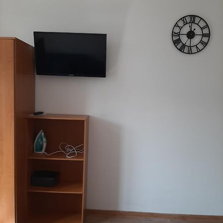 Apartamenty Marco 3-Bis- Przy Dworcu-Stare Miasto-Super Wi Fi Cracovia Esterno foto