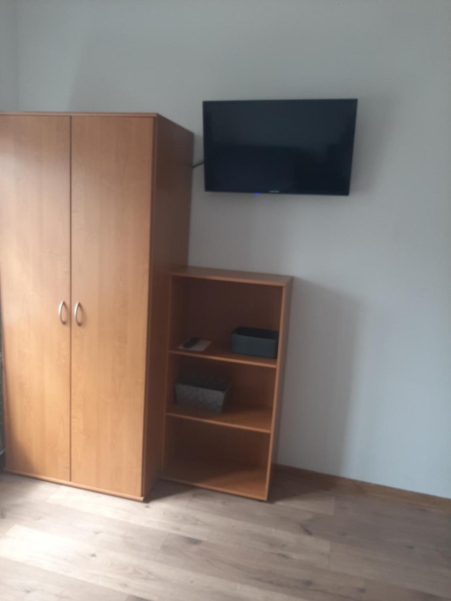 Apartamenty Marco 3-Bis- Przy Dworcu-Stare Miasto-Super Wi Fi Cracovia Esterno foto
