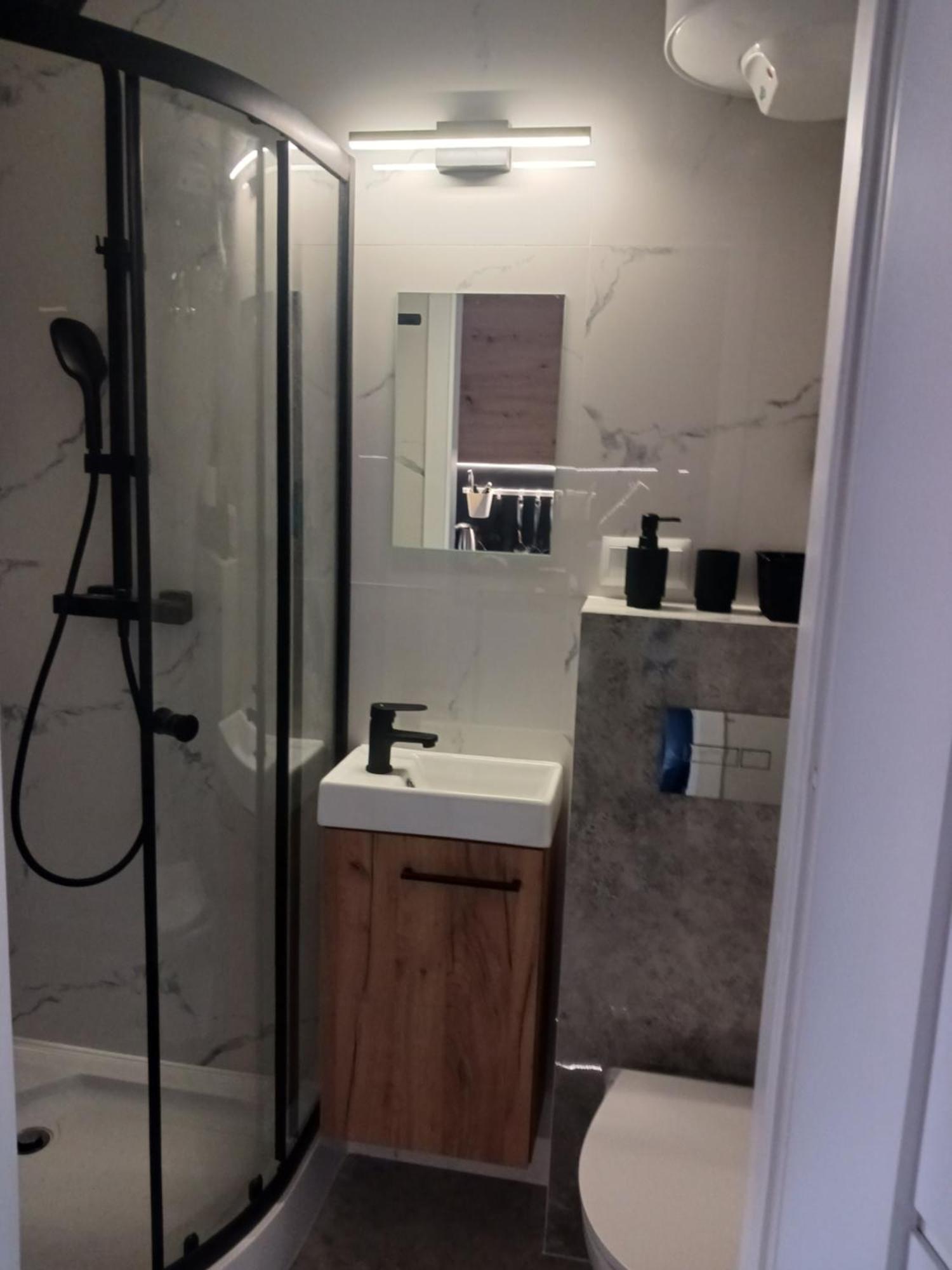 Apartamenty Marco 3-Bis- Przy Dworcu-Stare Miasto-Super Wi Fi Cracovia Esterno foto